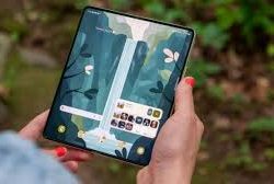 Samsung Galaxy Z Flip7 Jadi Ponsel Lipat Pertama Gunakan Chipset Exynos 2500