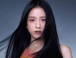 Jisoo  BLACKPINK Pecahkan Rekor Peringkat 2 Wanita Tercantik TC Candler