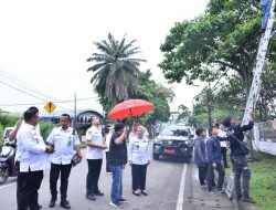 Tinjau Perapihan Kabel Internet, Pj Wali Kota Tegaskan Utamakan Estetika dan Keselamatan Pengendara