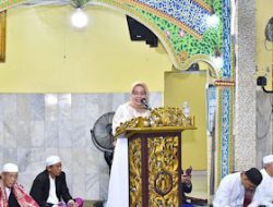 Bersama Masyarakat, Pj Wali Kota Peringati Isra’ Mi’raj di Masjid Raya Magatsari Pasar Jambi