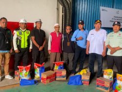 PLN IP UBP Jambi Berbagi Senyuman kepada Dhuafah, Berikan Sembako dan Santunan Ramadhan