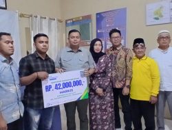 KFA Serahkan Santunan BPJS Ketenagakerjaan, Bentuk Kepedulian bagi Ketua RT di Kota Jambi