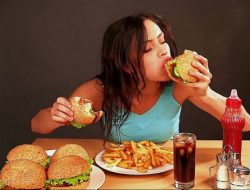 Anda Wajib Tahu, Ini 5 Makanan Pemicu Kanker