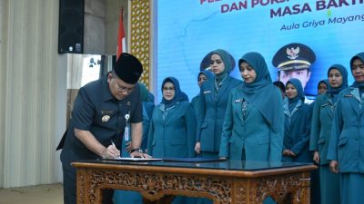 Wali Kota Maulana Lantik Pengurus TP PKK dan Bunda PAUD Kota Jambi