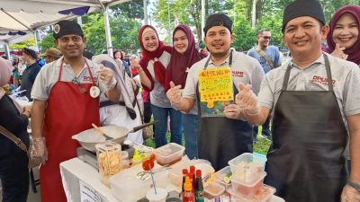 Trio Dinas PUPR Kota Jambi Tampil Kompak di Lomba Masak Nasi Goreng HUT Pemkot Jambi 2025