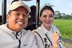 Gubernur Jabar Dedi Mulyadi Dampingi Gubernur Maluku Utara Keliling Lembur Pakuan, Warganet Antusias Ingin Menjodohkan
