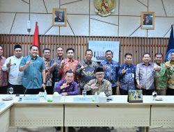 Bersama Gubernur, Wawako Diza Perjuangkan Pendidikan Kota Jambi di Hadapan Mendikdasmen