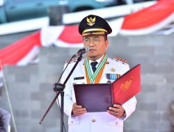 Inspektur Upacara HUT ke-80 RI, Wali Kota Maulana Ajak Warga Jambi Perkuat Persatuan