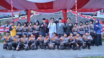 Inspektur Upacara Penurunan Bendera, Wawako Diza Tekankan Pentingnya Peran Generasi Muda Jambi