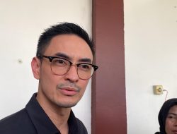 Zumi Zola Kembali Jadi Saksi Kasus Korupsi Ketok Palu