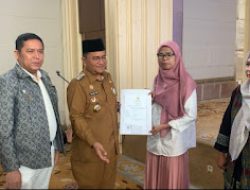 Pemkot Jambi Salurkan Bantuan Peralatan dan Sertifikat Halal