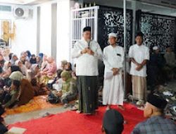 Ketua DPRD Kota Jambi Hadiri Doa Bersama Warga Sambut Ramadan 1447 H