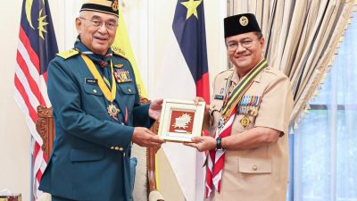 Komitmen Majukan Pramuka, Wali Kota Maulana Dianugerahi Penghargaan Internasional