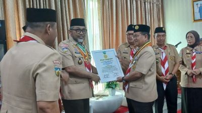Maulana Raih Penghargaan Tokoh Pramuka, Ini Peran Besarnya di Kota Jambi