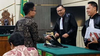 Sidang Korupsi PDAM Tirta Mayang, Kuasa Hukum Terdakwa Nilai Jaksa Belum Jawab Pokok Eksepsi