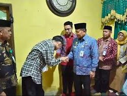 Maulana Serahkan Santunan JKM Rp42 Juta kepada Ahli Waris Ketua RT di Jambi