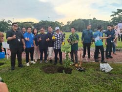 Tanam Pohon Kenanga di Rakernas APEKSI 2026, Wali Kota Maulana Tegaskan Komitmen Bangun Kota Tangguh